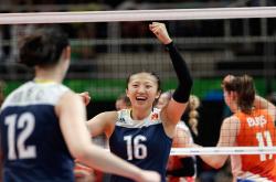 新疆男篮八强战鏖战莱比锡，赵继伟砍下20记关键球，全场沸腾的简单介绍